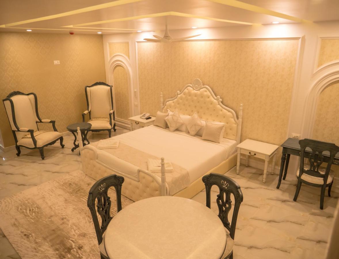 Hotel Blue Waves Jangli Ghat Экстерьер фото